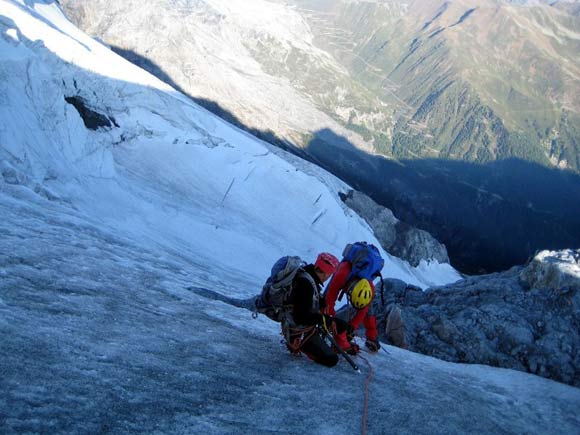 ortles - Al termine dello scivolo ghiacciato che conduce sopra il Bivacco Lombardi