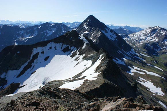 Piz Muragl - Panorama verso SE. Il Piz Clx, il Piz Languard e a destra il Piz Albris