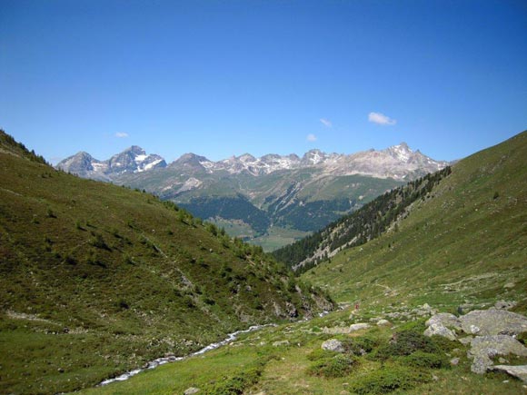 Piz Muragl - In discesa nella Val Muragl, a sinistra il Piz Gglia, a destra il Piz Ot