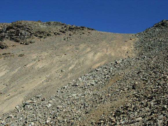 pizsurlej - Sul ripido pendio che conduce alla sella di (q. 2984 m)
