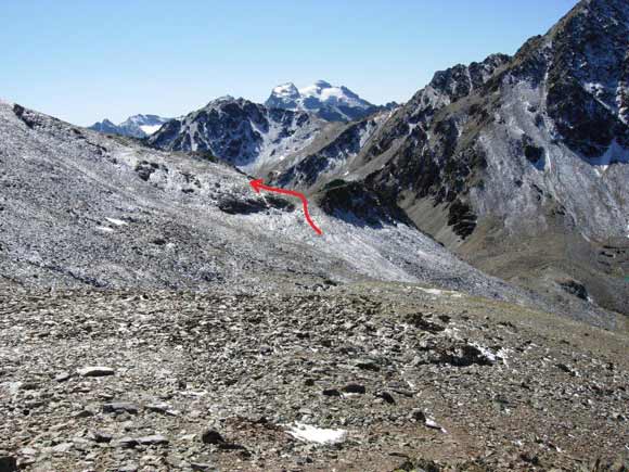 Pizzo Filone - Al centro il pendio che permette di raggiungere la cresta, a destra il Colle delle Mine