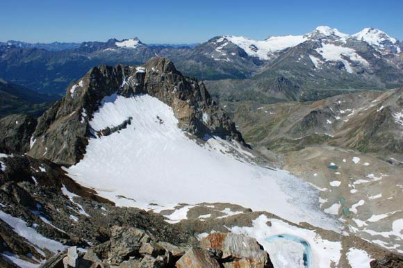 Pizzo Paradisino - Panorama di vetta verso SW. Il Ghiacciaio di Campo S, il Corno di Campo e a destra il Gruppo del Bernina