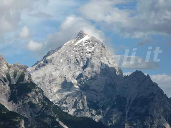 <font size='3'>Antelao visto da Cortina Ampezzo</font>