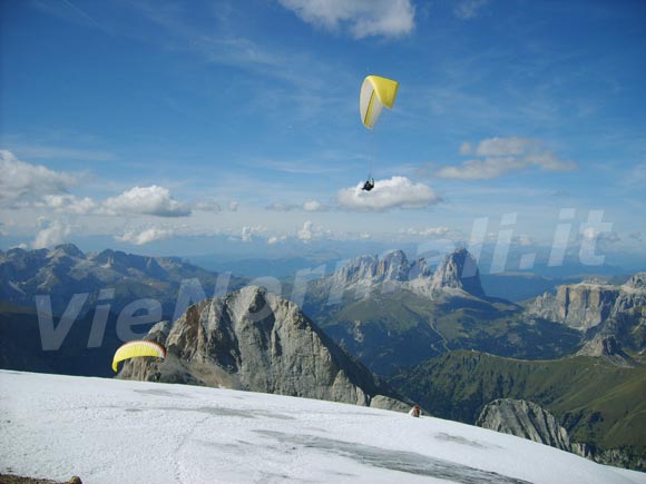 <font size='3'>Parapendio in vetta</font>