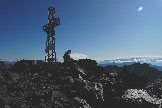 Via Normale Pizzo Recastello - La cima con la croce di vetta