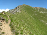 Via Normale Monte Tonale Ovest - La cresta di salita dalla sella con Cima Bleis