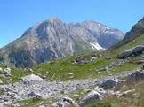 Via Normale Picco dei Caprai - I Due Corni del Gran Sasso visto dalla morena della Conca del Sambuco