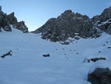 Via Normale Monte Cavallo - Il pendio di salita alla bocchetta