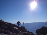 Via Normale Sasso Bianco - Ultimo tratto, appena fuori dal canale di accesso alla cresta sommitale.