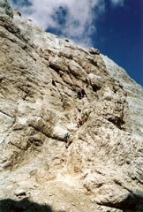 Via Normale Torre Aglio-Ferrata Gianni Aglio - Il tratto dopo la Forcella della Torre   Aglio.