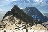 Via Normale Piz Guglia - Dalla vetta, a sinistra la Cima E, a destra il Piz Albana