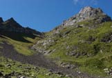 Via Normale Torre Dusso - La forcella da raggiungere e la cima