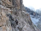 Via Normale Cima Brenta - normale sud - Lungo la cengia che porta alla rampa