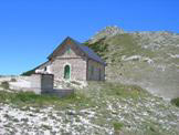 Via Normale Monte Capraro - Il Rifugio di Forca Resuni e il Monte Capraro