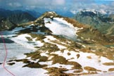 Via Normale Pizzo Varuna - Il Ghiacciaio che ormai non esite pi e al centro la Cima Fontana, dallinizio del canalone