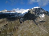 Via Normale Uomo di Sasso - Uomo di Sasso, Cima del Laghetto davanti ad Adula e Grauhorn visti dalla Forca di Casseo. 