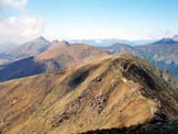 Via Normale Monte Marnotto - La dorsale che collega il Marnotto al Pizzo di Gino, dalla vetta del Marnotto