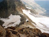 Via Normale Pizzo Suretta (cresta NNE) - Sulla cresta NNE, al centro il Surettajoch