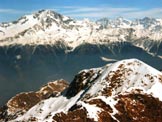 Via Normale Monte Lago - Panorama di vetta verso il Disgrazia e il Bernina