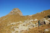 Via Normale Corno di Dombastone - Salendo alla selletta ad Est del Corno.