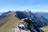 Via Normale Sasso Maurone - Dalla cima, la cresta appena percorsa.