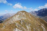 Via Normale Sasso Grande - Il Sasso Grande dalla cresta a Sud-Ovest del Passo di Riguccio.