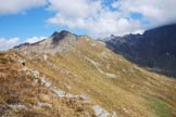 Via Normale Sasso Grande - Vista su Corno dei Becchi, Sasso Maurone e la testata della Val Grande, scendendo dal Sasso grande.