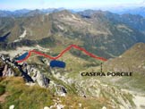 Via Normale Monte Cadelle - Cresta SW - I Laghi di Porcile dalla vetta e litinerario di salita