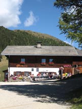 Via Normale Salzla - Monte di Tesido - La Nuova Malga di Tesido, punto di partenza