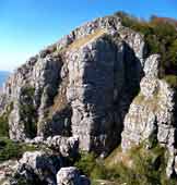 Via Normale Monte Taburno (cresta SE) - Il pilastro roccioso alle spalle della prima anticima