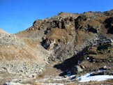 Via Normale Corno delle Ruzze - cresta W - A sinistra la bocchetta (q. 2700 m) e a destra la cresta W