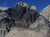 Via Normale Sasso di Tasca - La cima vista salendo al P.so Cirelle