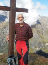 Via Normale Monte Cimone - la Croce di vetta