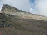 Via Normale Mont Rothorn - Il Mont Rothorn dal Colle N. A destra la cresta di salita ENE