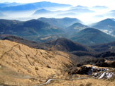 Via Normale Monte Lema - Dalla vetta, a sinistra il sentiero del versante SE