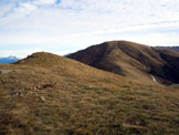 Via Normale Caval Drossa - A sinistra la vetta, a destra il Monte Bar, dalla groppa SSW