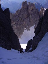 Via Normale Cima Eotvos - Da Forcella Alta il relativo canale daccesso