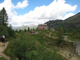 Via Normale Cima Giovanni Paolo II - Il rifugio Laghi Gemelli