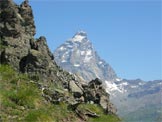 Via Normale Monte Pancherot - Dalla cresta di salita una stupenda finestra sul Cervino