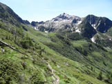 Via Normale Monte Lago - dal Rif. Alpe Lago - In discesa, sul sentiero che traversa sotto il versante SW del M. Lago