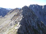 Via Normale Cime dello Scoltador (traversata) - Passaggi appena superati lungo la cresta