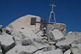 Via Normale Monte Adamello - La croce sulla cima