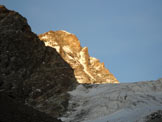 Via Normale Dent dHerens - La Dent dHerens (al sole) vista dal Rif.Aosta