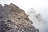 Via Normale Torre di Campestrin - La cima. Tra le nuvole lo Sfornioi Nord