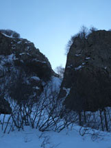 Via Normale Monte Maggiorasca - Canale Marticano - Il canale Marticano a destra la cresta nord della Rocca del Prete