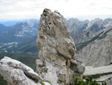 Via Normale Cima dei Gravinai - Lo strano pinnacolo roccioso