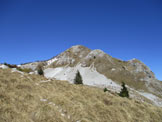 Via Normale Monte di Mezzo - Da Giais - Panorama della cima in discesa verso Casera Valfredda