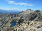 Via Normale Pic Lombarduccio - Dalla cima il Lac de Capitello e la Punta alle Porta