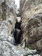 Via Normale Spiz di Mezzod Nord - Sasso incastrato iniziale