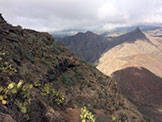 Via Normale Roque del Conde - Il paesaggio che circonda la "rocca"